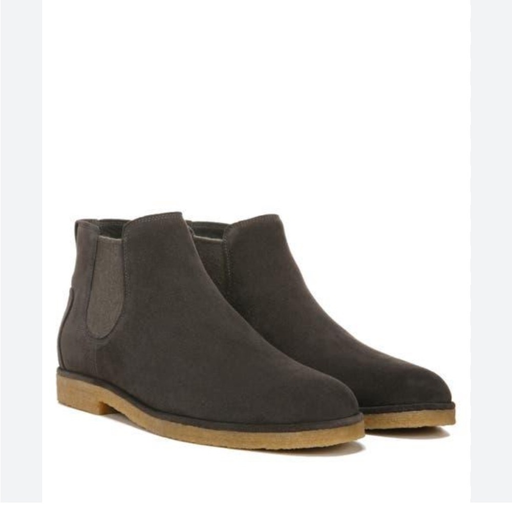 Vince Mens Bonham Water Resistant Gray Suede Chelsea Boots